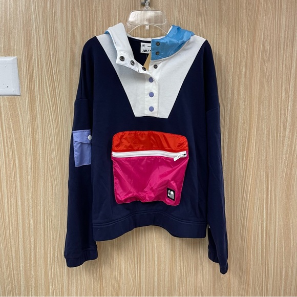 New Balance and Strauss blue Colorblock hoodie size medium NEW - Picture 1 of 7